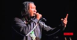 KRS-One Honors Phife Dawg With Special Freestyle